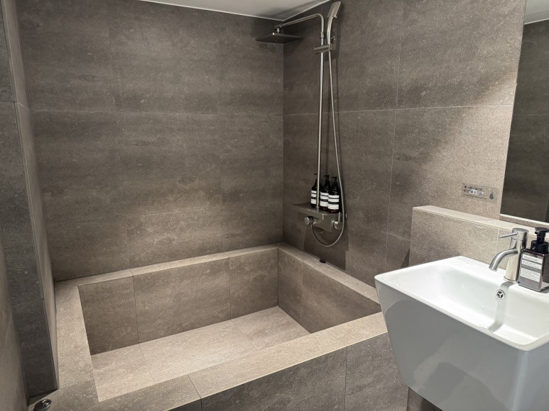 아우어베이커리 도산본점 상세사진 메인