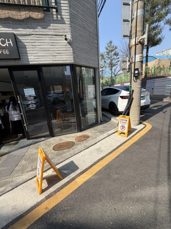 카페 노티드 청담 상세사진 4