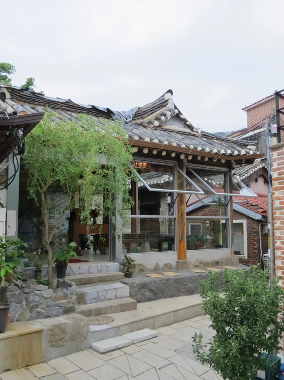 올딧세 서촌