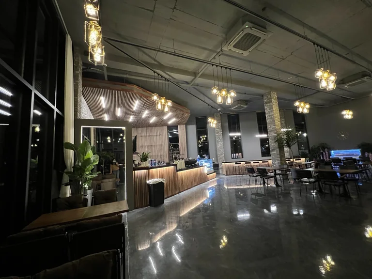 라움