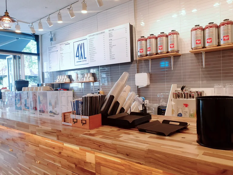 4XL COFFEE 부천장미공원점