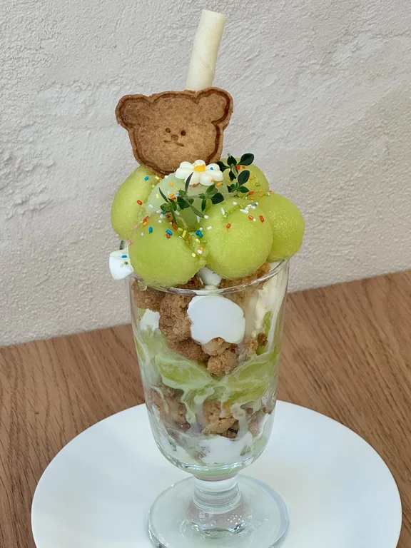 카페 벤치