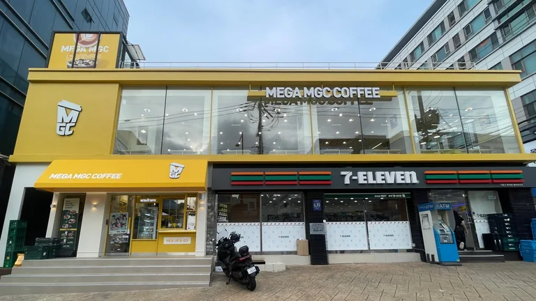 메가MGC커피 논현힐탑점