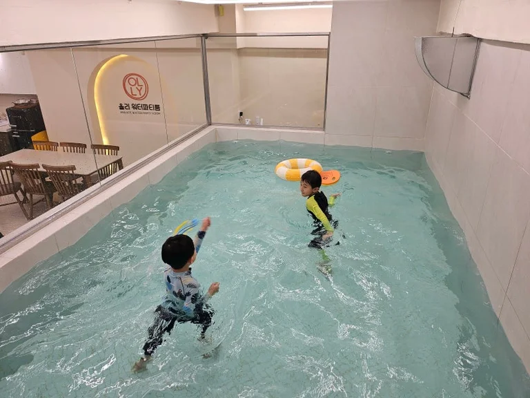 올리워터파티룸 무인키즈카페 키즈풀