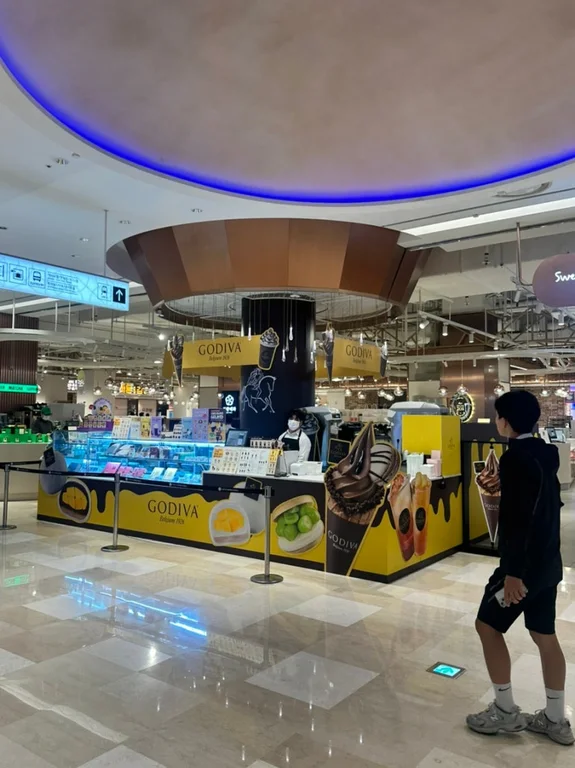 밀빛 롯데월드몰 팝업스토어