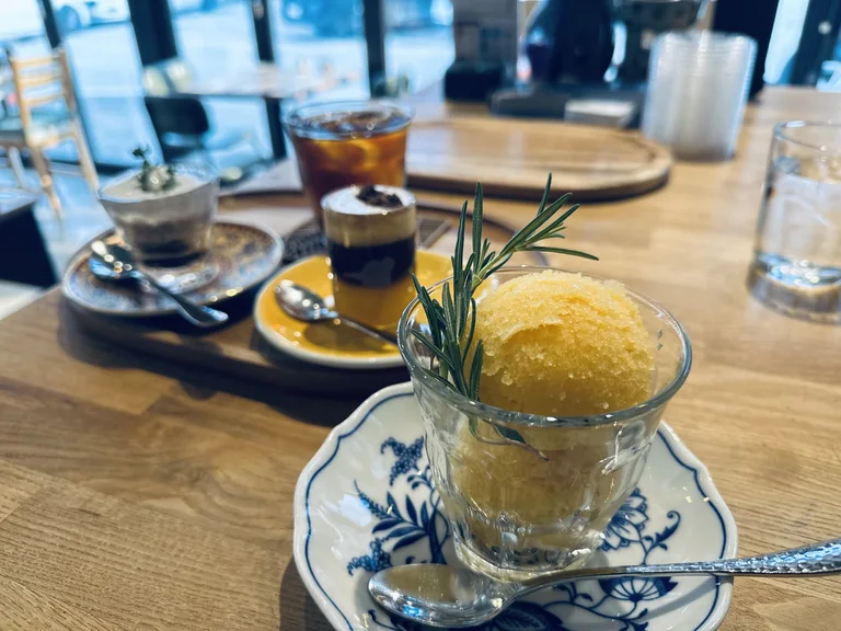 커피블루아울