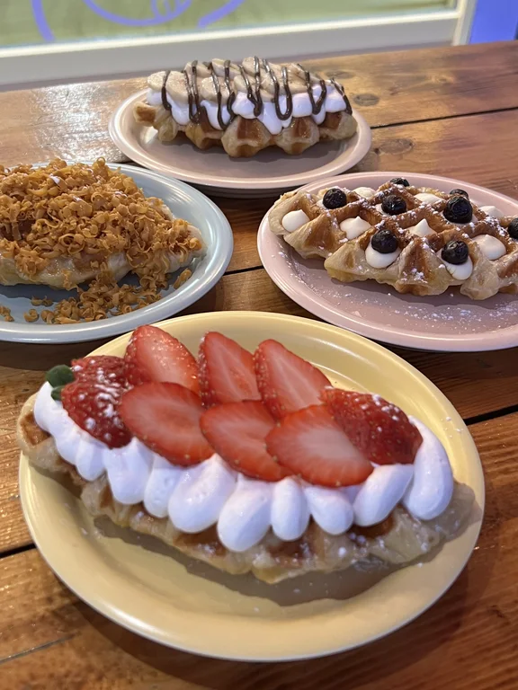 크로별