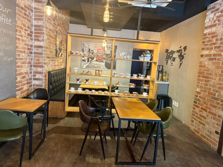 cafe bonjour