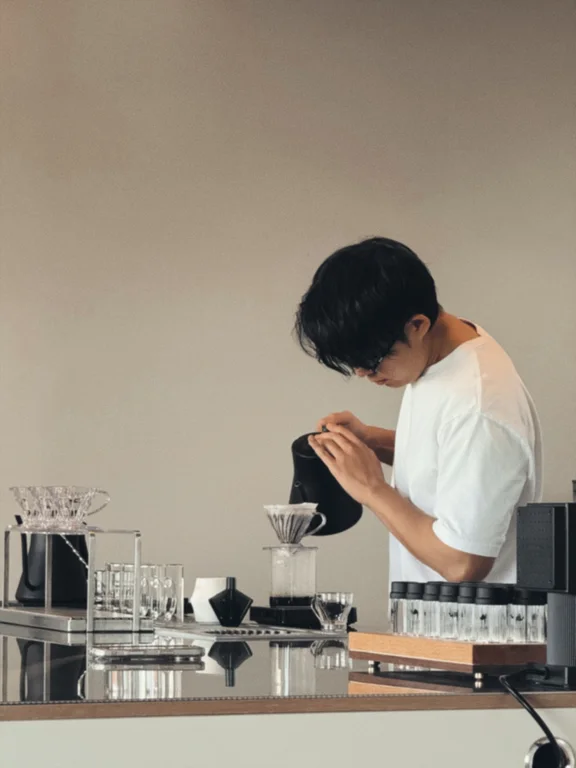 카페 더써드로스터스
