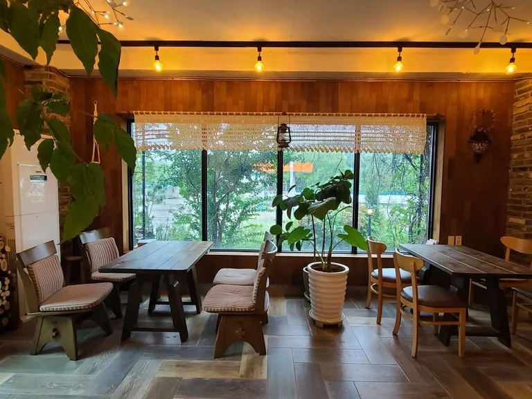 로스터리 카페 너울너울
