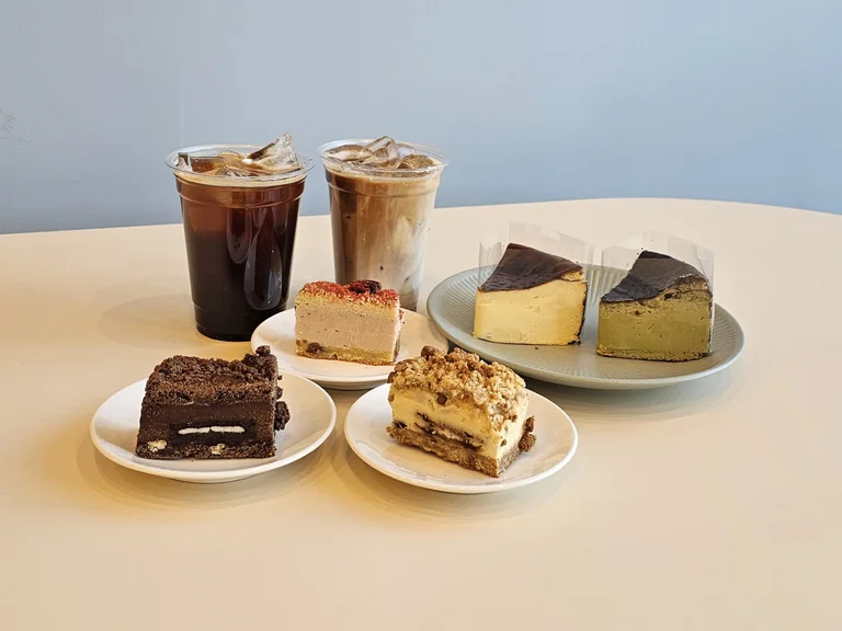 4잔찮 카페