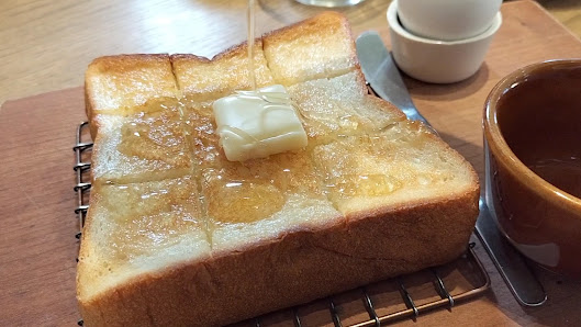Tsubame Bread & Milk Meieki Branch 사진 3