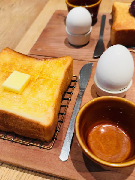 Tsubame Bread & Milk Meieki Branch 3
