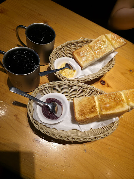 코메다 커피 니시키 이세마치도리점 사진 3
