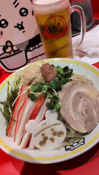 ちいかわラーメン 豚 3