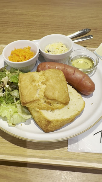 Kannon Coffee Meieki 3