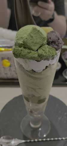 Matcha Cafe HACHI JR Hakatashiteiten 3