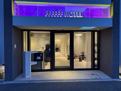 FFFFFF Hotel 6
