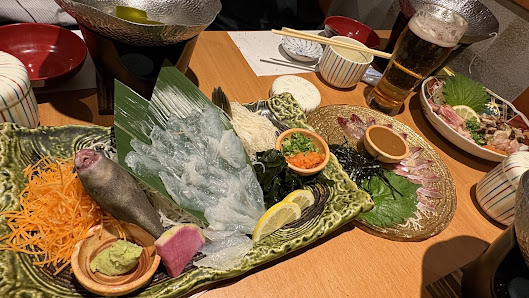 自社活魚車直接仕入れ 玄海亭本店 사진 3