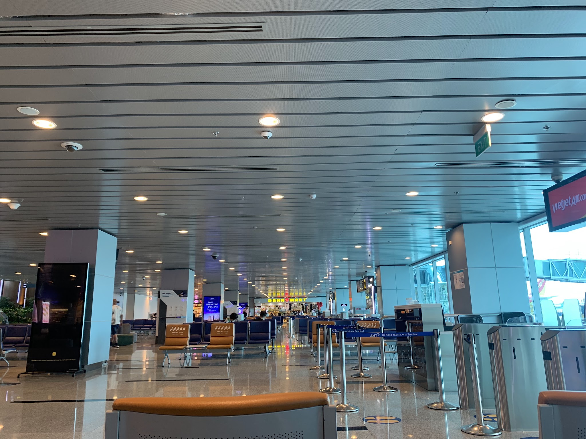 패스트 트랙 (공항 입국 서비스) 5