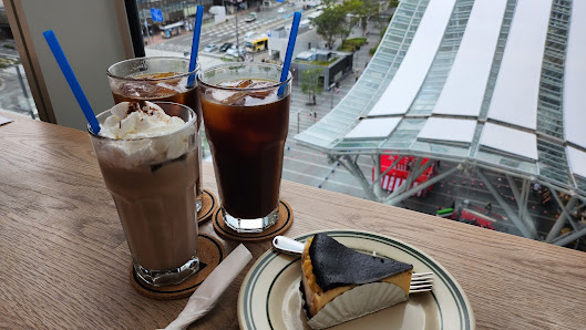 REC COFFEE Hakata Marui Shop 7