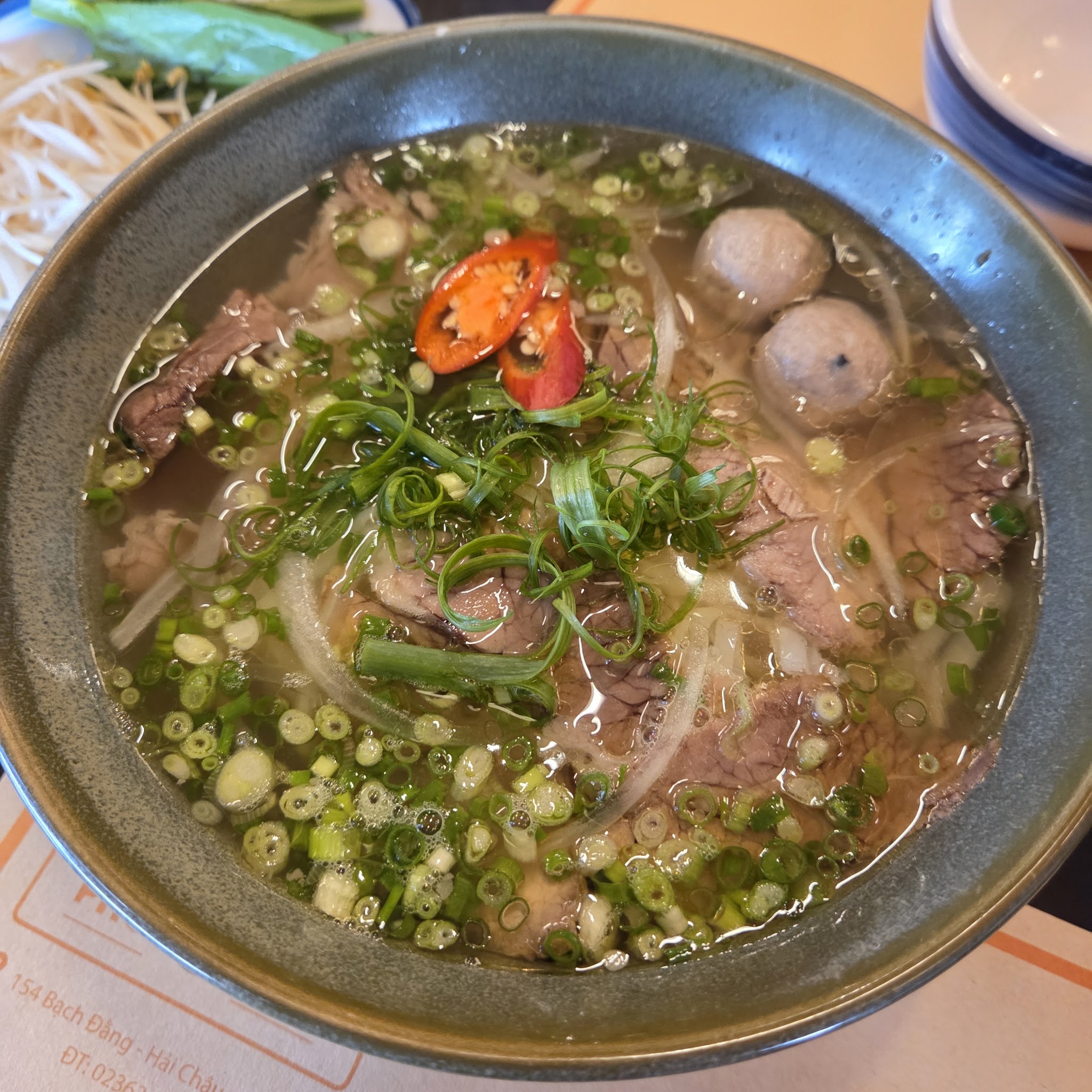 Cô Ba Phở bò 6