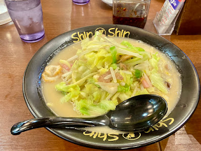 하카타라멘 신신 KITTE하카타점 12