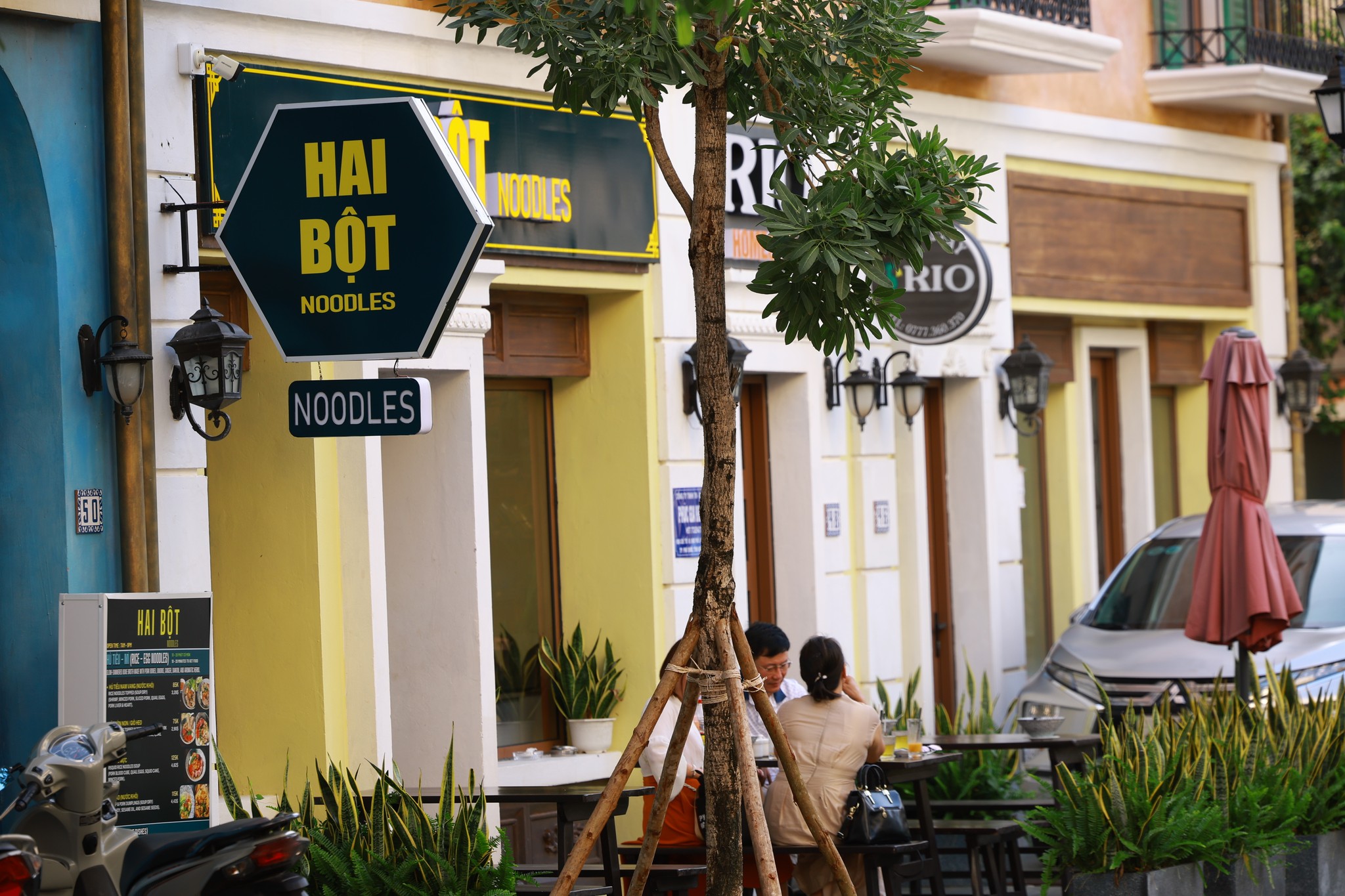 Hai Bột Noodles