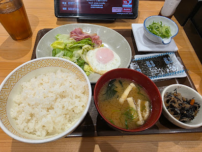 Sukiya Fukuoka Station 4-chome Restaurant 10