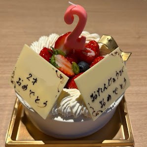 MÓNT・JÉLI. CAKE SHOP 7