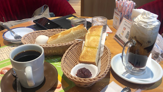 코메다커피 하카타버스터미널점 3