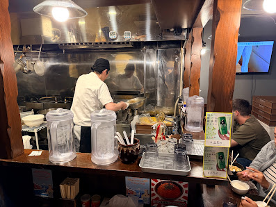 Ramen gantetsu yokocho 6
