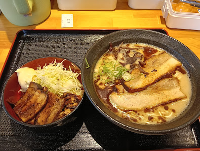 부타동 잇핀 닛세이빌딩점 5