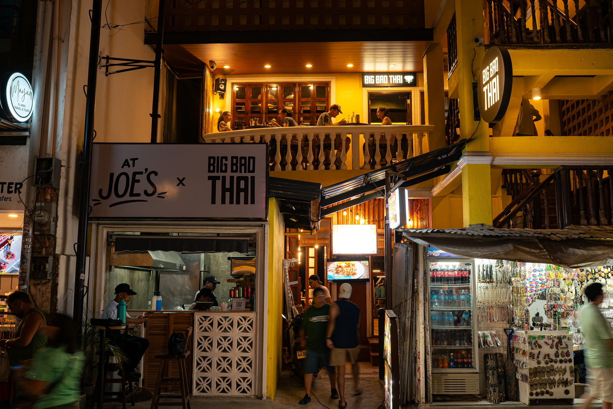 빅배드타이 Big Bad Thai Restaurant