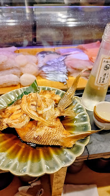 Stand-up Sushi Izakaya UOTSUBAKI Hondo-ri minami Store 사진 3