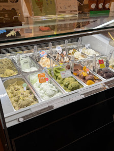 GELATERIA (bondolfi boncaffe) 5