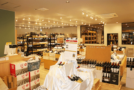 Grand Vin Cellar 3