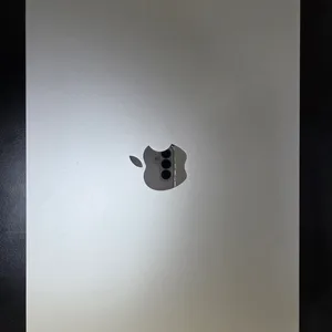 (구매한지 1달됨) 맥북에어 M2 16GB 스타라이트