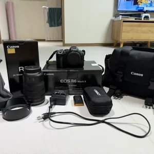 캐논 EOS R6 Mark II + RF24-70 2.8L 렌즈 세트 판매합니다.