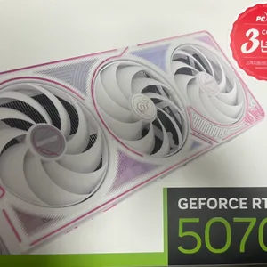 컬러풀 RTX 5070 Ti 울트라 W OC 16GB 화이트 팝니다