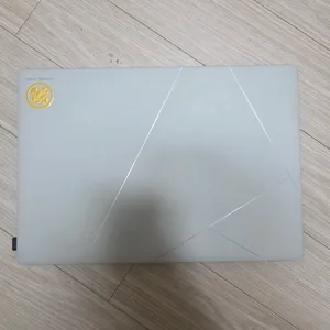 ASUS 젠북 S 14 OLED 스칸디나비안 화이트 노트북