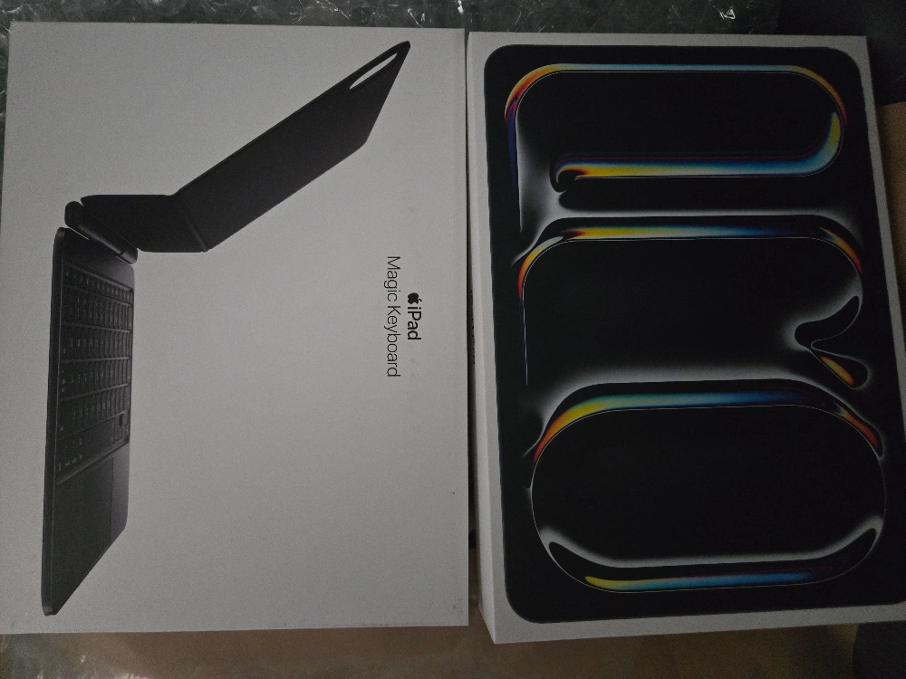 아이패드 프로11 M4 미개봉팝니다.