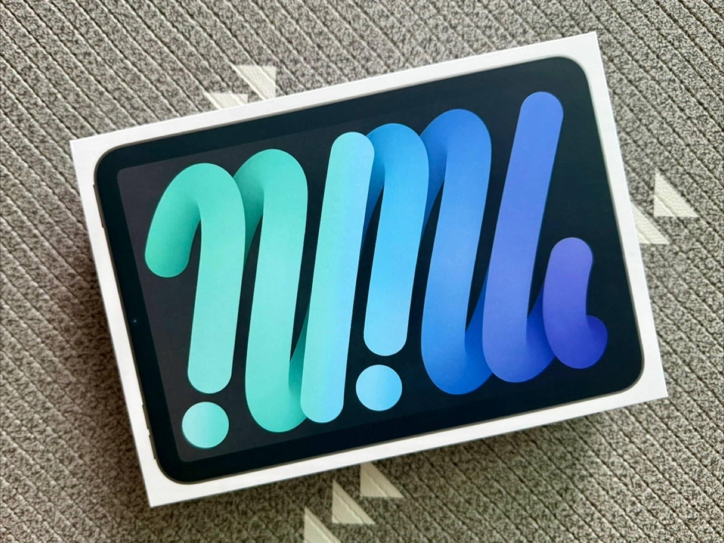 아이패드미니7 iPadmini A17 pro wi-fi 128GB 스페이스그레이 미개봉