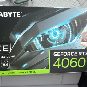 지포스 RTX 4060 그래픽 카드 화이트 8GB GDDR6