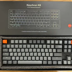 키크론 K8 White LED 옵티컬 핫스왑 갈축 키보드 팝니다