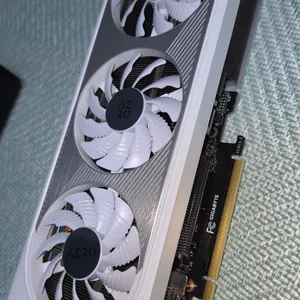 NVIDIA GeForce RTX 4060 Ti 8GB 3팬 팝니다