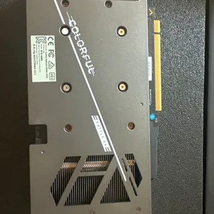 컬러풀 RTX 4060 8GB