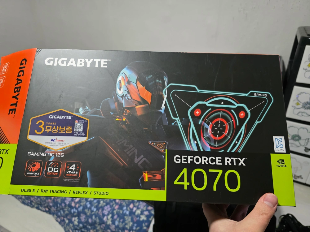 기가바이트 RTX 4070 GAMING OC