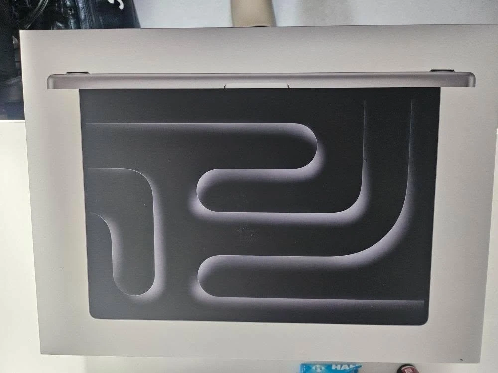 M4 MacBook Pro 16인치 언박싱 맥북프로 새제품