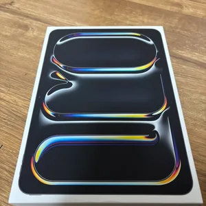 미개봉 iPad Pro 11 M4 256GB WiFi